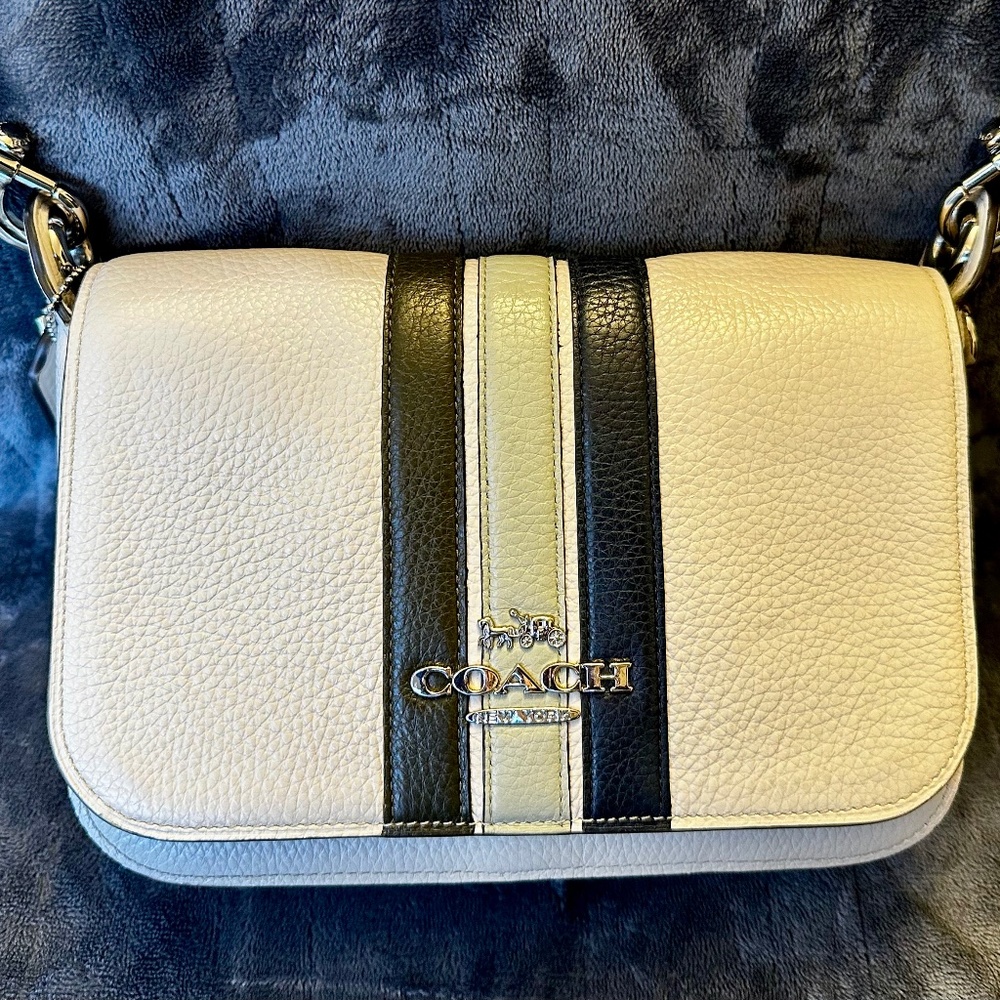 Coach purse, like new!